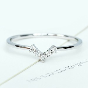 Pierścionek białe złoto 0.375 diamenty 0.08ct 14.5