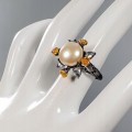 Artystyczny pierścionek perła topazy kwiat r 15