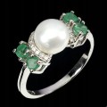Pierścionek r 15 delikatny natural szmaragdy perła