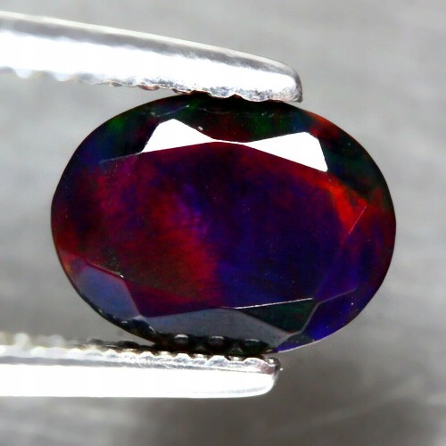 Opal czarny kamień naturalny 0.87ct