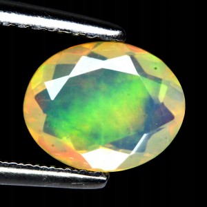 Opal ognisty kamień naturalny AAA 1.04ct VVS