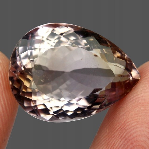 Ametryn kamień naturalny VVS 20.52ct