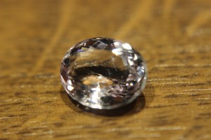Różowy ametyst kamień naturalny 1.54g (7.7ct)