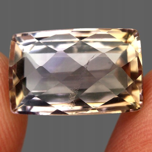 Ametryn kamień naturalny VVS 10.08ct