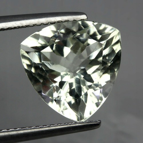 Zielony ametyst kamień naturalny 5.3ct IF