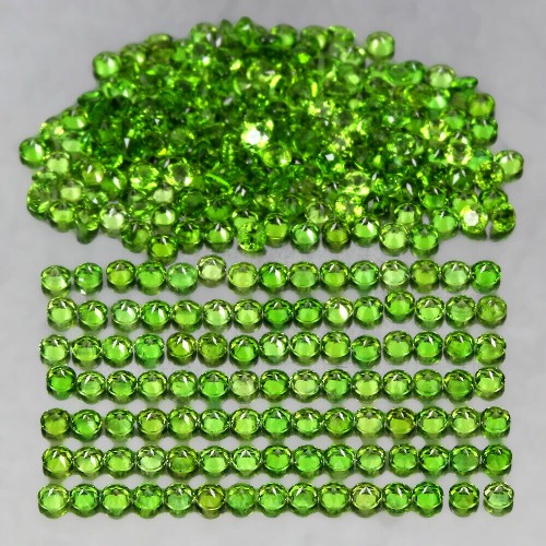 Diopsydy kamienie naturalne IF - VVS 3.16ct