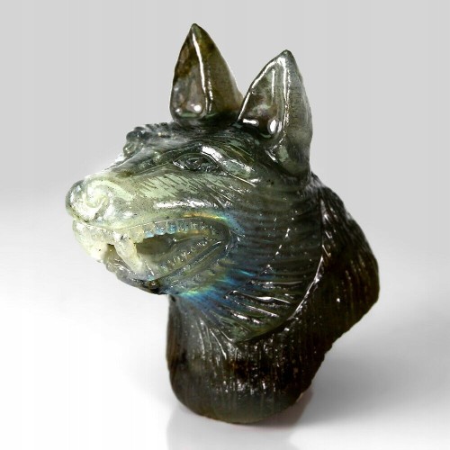 Wilk rzeźbiony labradoryt kamień natural 134.87ct