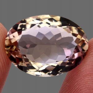 Ametryn kamień naturalny VVS 10.58ct