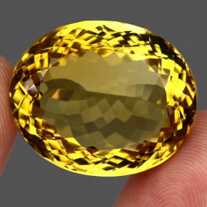 Cytryn kamień naturalny 61.85ct IF ogromny