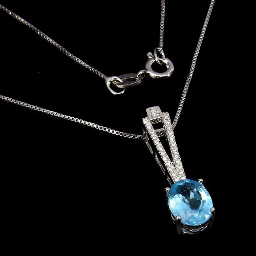 Delikatny naszyjnik srebrny 925 Swiss Blue topaz